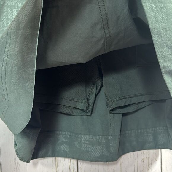 Orvis Embossed Green Pockets Activewear Gym Travel Elastic Waist  Skirt Skort - Picture 7 of 16